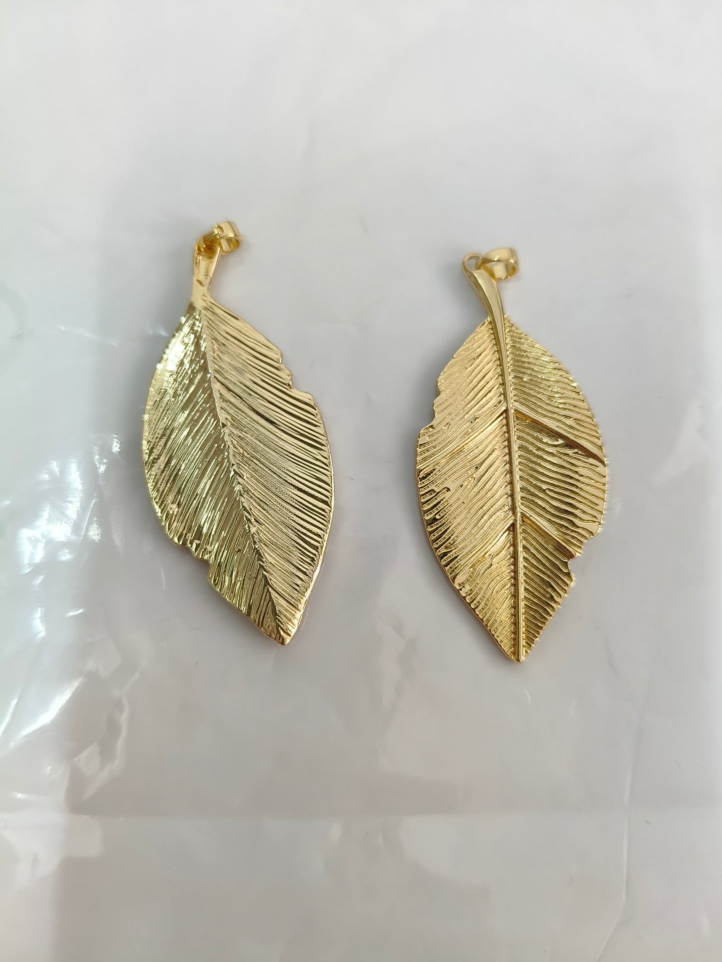 Vintage Brushed 3D Gold Leaf Pendant | Fine Leaf Vein Relief | Natural Forest Style DIY Necklace/Bracelet Accessory