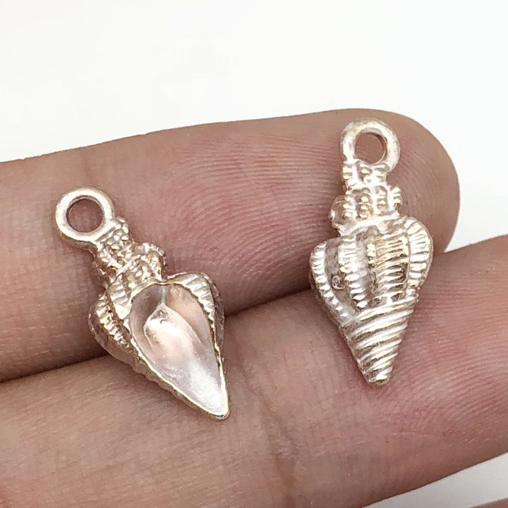 Alloy Conch Marine Life Pendant DIY Accessories 9 x 19mm